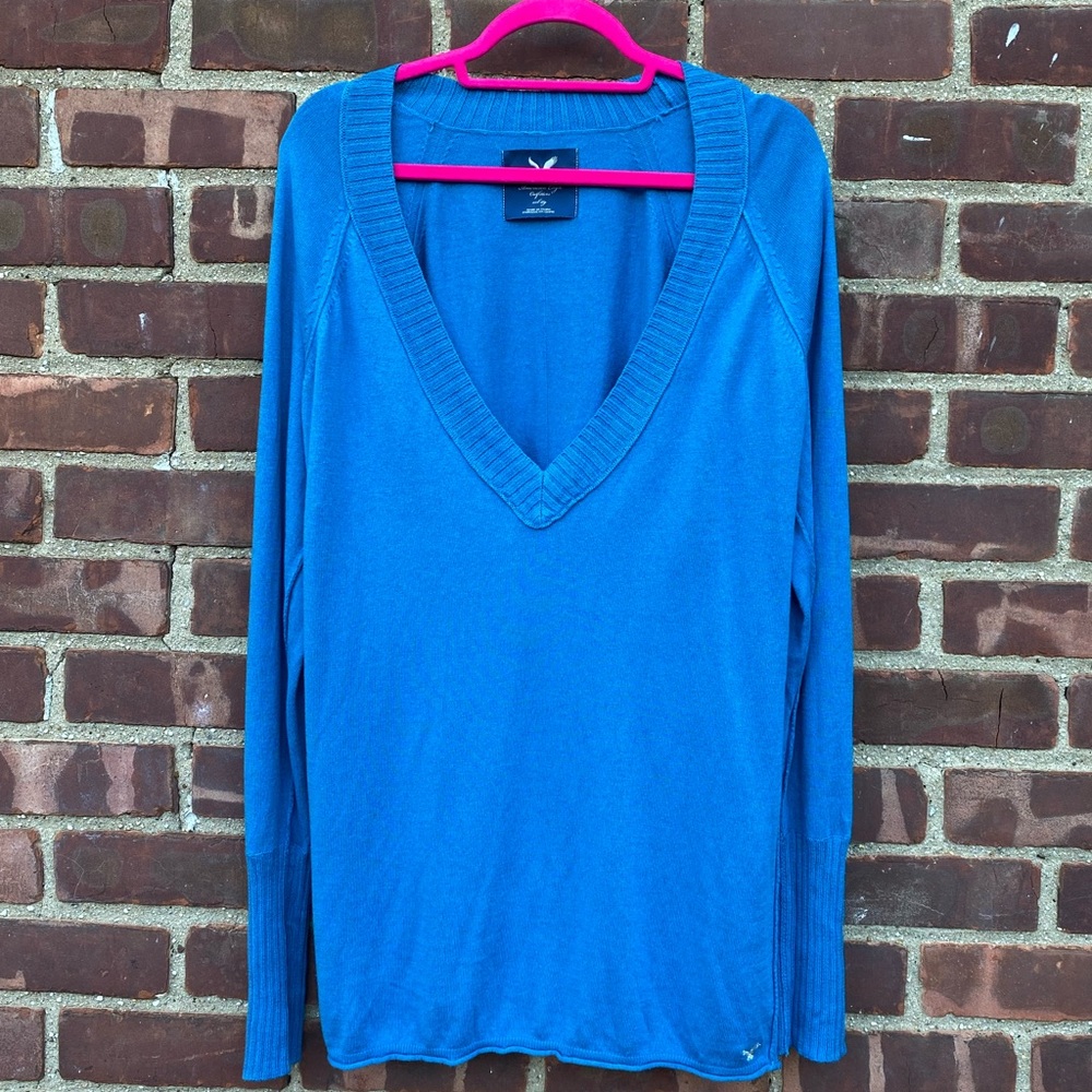 American Eagle Soft Knit Lightweight Sweater
